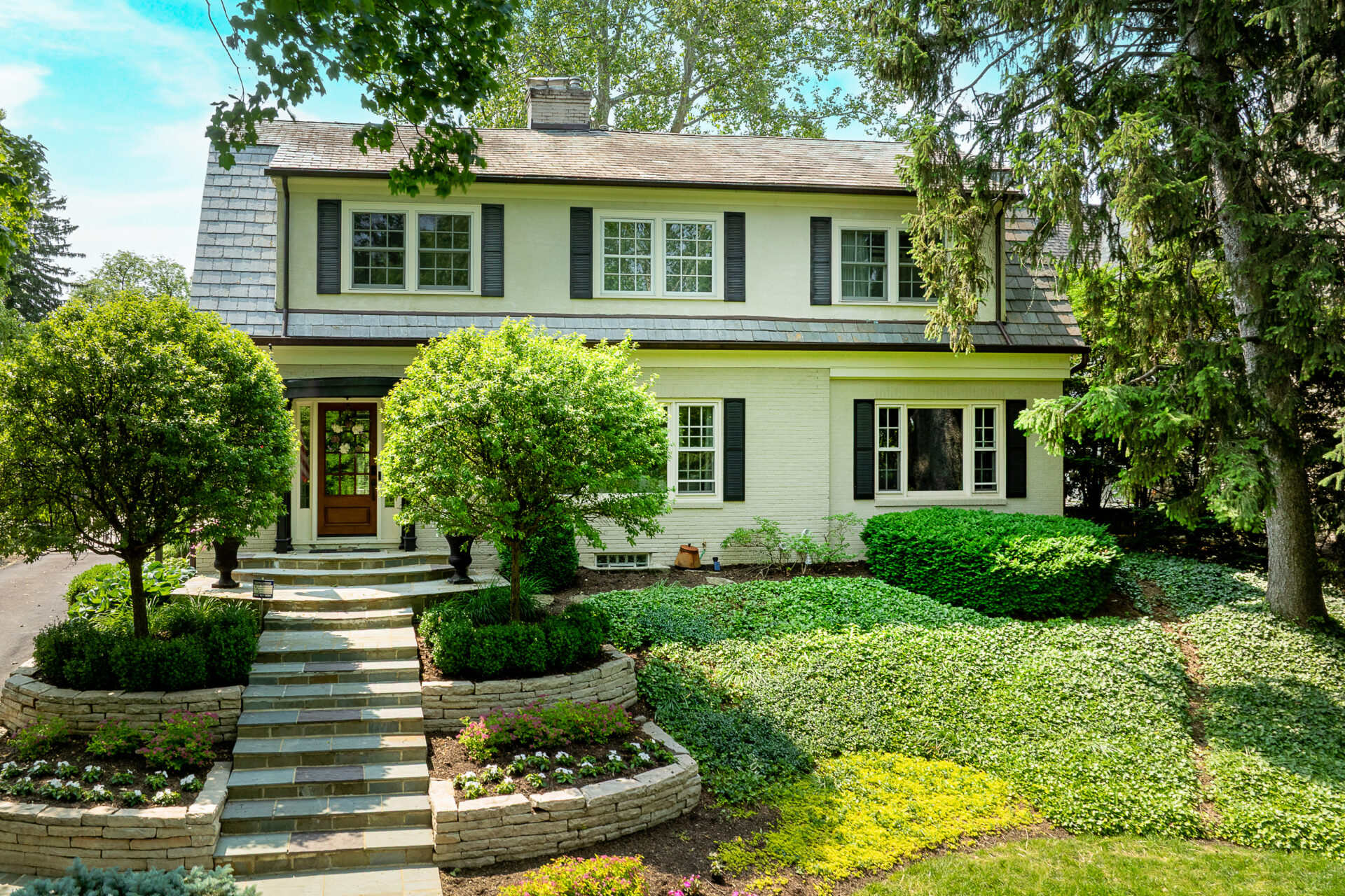 2099 Guilford Rd -2